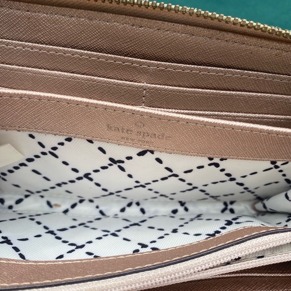 Kate Spade Rose Gold Zip Around Wallet - Picture 4 of 9